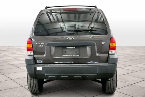 More photos of 2006 Ford Escape XLT at Bob Ruth Ford Dillsburg, PA