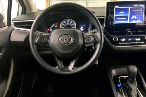 More photos of 2021 Toyota Corolla LE at Bob Ruth Ford Dillsburg, PA