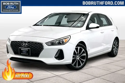 White 2018 Hyundai Elantra GT for sale in Dillsburg, PA