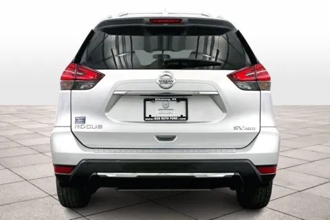 More photos of 2017 Nissan Rogue SV at Bob Ruth Ford Dillsburg, PA