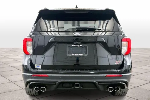 More photos of 2022 Ford Explorer ST at Bob Ruth Ford Dillsburg, PA