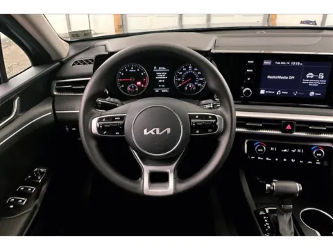 More photos of 2022 Kia K5 LXS at Bob Ruth Ford Dillsburg, PA