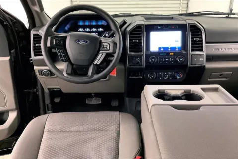More photos of 2022 Ford Super Duty F-350 SRW XLT at Bob Ruth Ford Dillsburg, PA