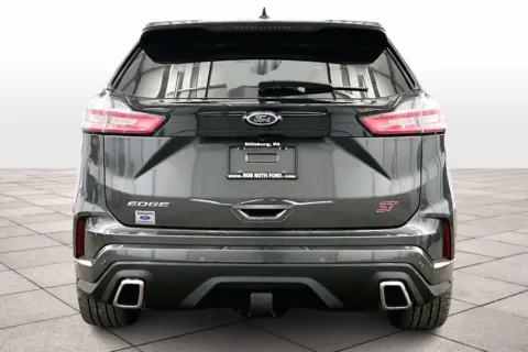 More photos of 2020 Ford Edge ST at Bob Ruth Ford Dillsburg, PA