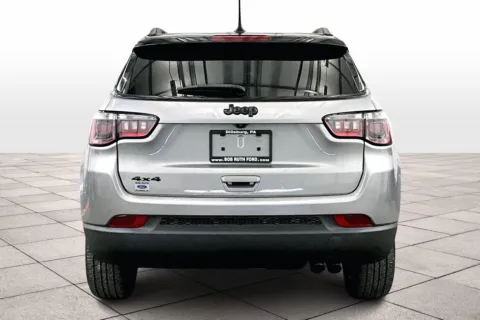 More photos of 2021 Jeep Compass Altitude at Bob Ruth Ford Dillsburg, PA