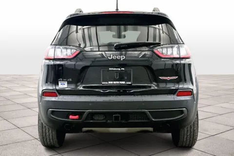 More photos of 2019 Jeep Cherokee Trailhawk at Bob Ruth Ford Dillsburg, PA