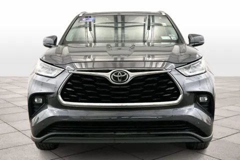 Another view of 2020 Toyota Highlander Limited for sale in Dillsburg, PA at Bob Ruth Ford Dillsburg