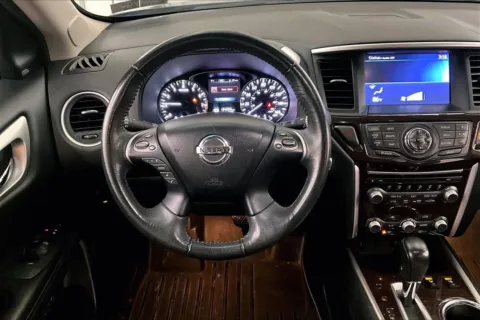 More photos of 2015 Nissan Pathfinder SL at Bob Ruth Ford Dillsburg, PA