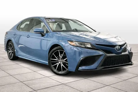 Photos of 2023 Toyota Camry Hybrid SE for sale in Dillsburg, PA at Bob Ruth Ford Dillsburg