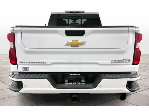 More photos of 2022 Chevrolet Silverado 2500HD High Country at Bob Ruth Ford Dillsburg, PA