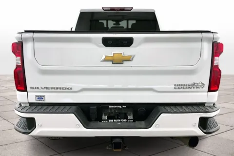 More photos of 2022 Chevrolet Silverado 2500HD High Country at Bob Ruth Ford Dillsburg, PA