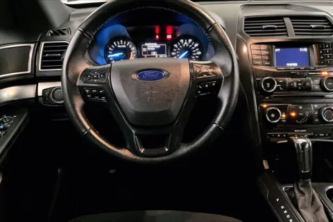 More photos of 2017 Ford Explorer XLT at Bob Ruth Ford Dillsburg, PA