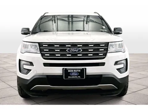 More photos of 2017 Ford Explorer XLT at Bob Ruth Ford Dillsburg, PA