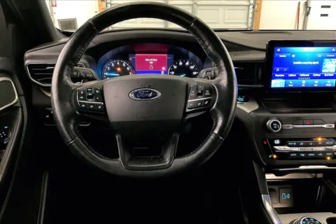 More photos of 2020 Ford Explorer XLT at Bob Ruth Ford Dillsburg, PA