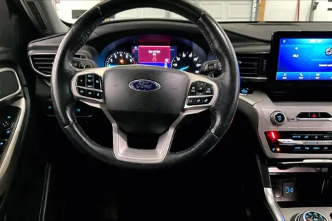 More photos of 2020 Ford Explorer XLT at Bob Ruth Ford Dillsburg, PA