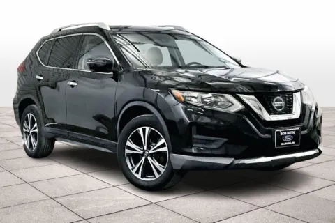 Photos of 2019 Nissan Rogue SV for sale in Dillsburg, PA at Bob Ruth Ford Dillsburg