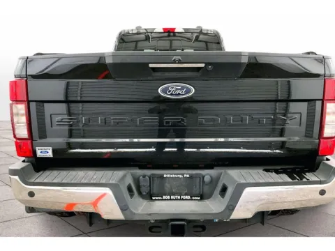 More photos of 2022 Ford Super Duty F-450 DRW LARIAT at Bob Ruth Ford Dillsburg, PA