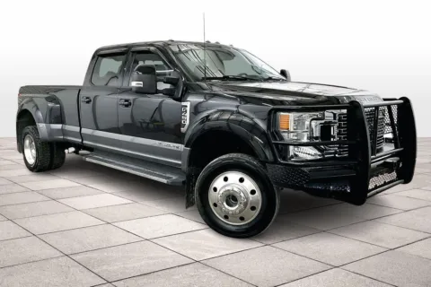 Photos of 2022 Ford Super Duty F-450 DRW LARIAT for sale in Dillsburg, PA at Bob Ruth Ford Dillsburg