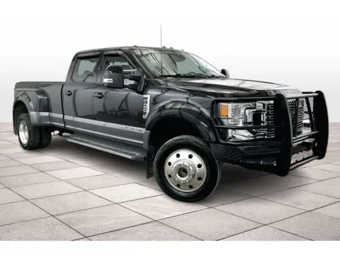 Photos of 2022 Ford Super Duty F-450 DRW LARIAT for sale in Dillsburg, PA at Bob Ruth Ford Dillsburg