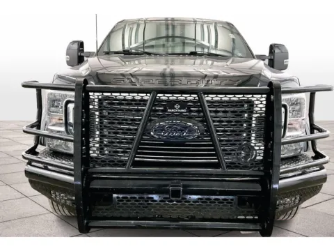 Another view of 2022 Ford Super Duty F-450 DRW LARIAT for sale in Dillsburg, PA at Bob Ruth Ford Dillsburg