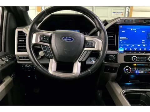 More photos of 2022 Ford Super Duty F-450 DRW LARIAT at Bob Ruth Ford Dillsburg, PA