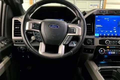 More photos of 2022 Ford Super Duty F-450 DRW LARIAT at Bob Ruth Ford Dillsburg, PA