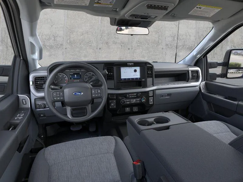 2026 Ford F-350 Super Duty XL - Photo 9