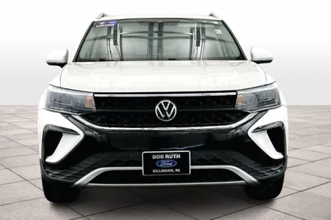 Another view of 2022 Volkswagen Taos SE for sale in Dillsburg, PA at Bob Ruth Ford Dillsburg
