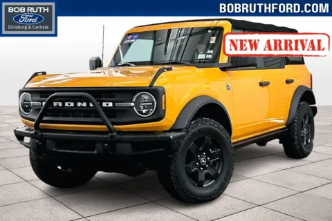 Orange 2021 Ford Bronco Black Diamond for sale in Dillsburg, PA
