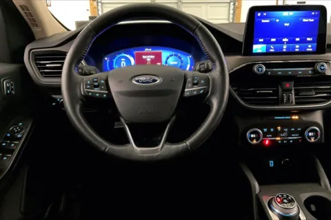 More photos of 2020 Ford Escape Titanium at Bob Ruth Ford Dillsburg, PA