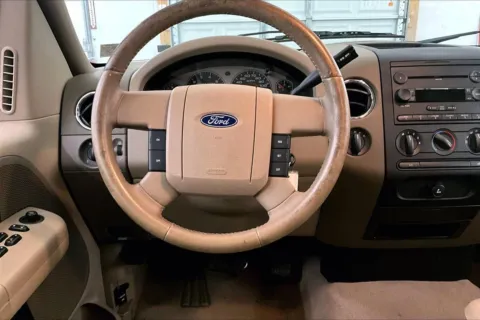 More photos of 2007 Ford F-150 XLT at Bob Ruth Ford Dillsburg, PA