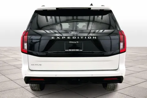 More photos of 2025 Ford Expedition Active at Bob Ruth Ford Dillsburg, PA