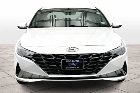 Another view of 2021 Hyundai Elantra SEL for sale in Dillsburg, PA at Bob Ruth Ford Dillsburg