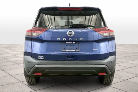 More photos of 2021 Nissan Rogue S at Bob Ruth Ford Dillsburg, PA