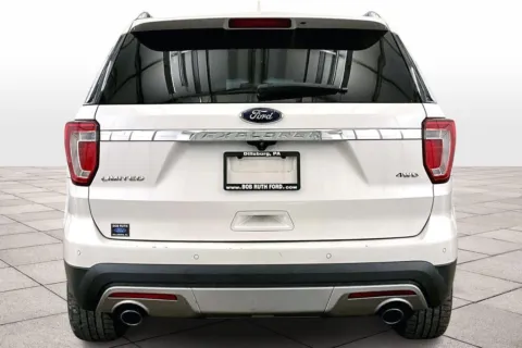 More photos of 2017 Ford Explorer Limited at Bob Ruth Ford Dillsburg, PA