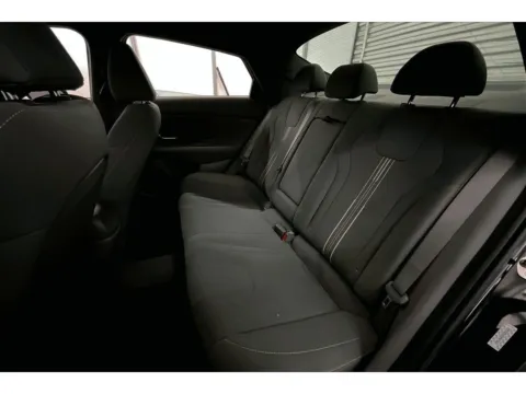 More photos of 2022 Hyundai Elantra SEL at Bob Ruth Ford Dillsburg, PA