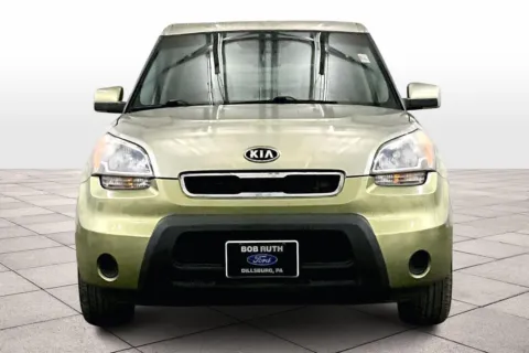 More photos of 2011 Kia Soul + at Bob Ruth Ford Dillsburg, PA