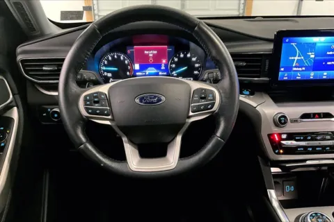 More photos of 2020 Ford Explorer XLT at Bob Ruth Ford Dillsburg, PA