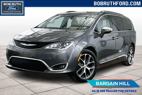 Gray 2018 Chrysler Pacifica Limited for sale in Dillsburg, PA
