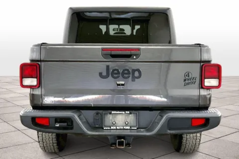 More photos of 2021 Jeep Gladiator Willys at Bob Ruth Ford Dillsburg, PA