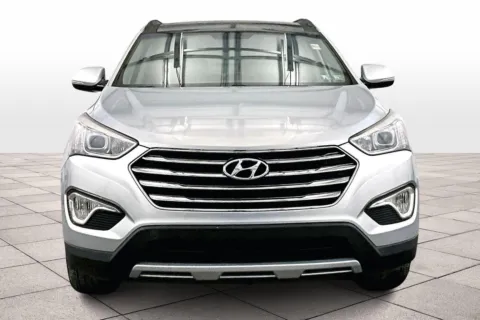 More photos of 2016 Hyundai Santa Fe Limited at Bob Ruth Ford Dillsburg, PA