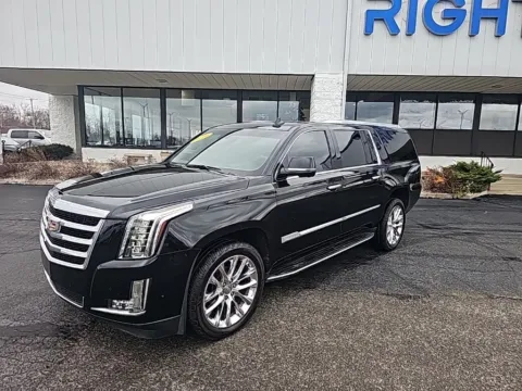 Another view of 2019 Cadillac Escalade ESV Luxury for sale in Muncie, IN at RightDrive Muncie