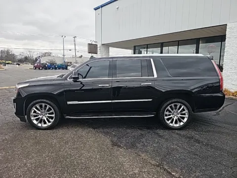 More photos of 2019 Cadillac Escalade ESV Luxury at RightDrive Muncie, IN
