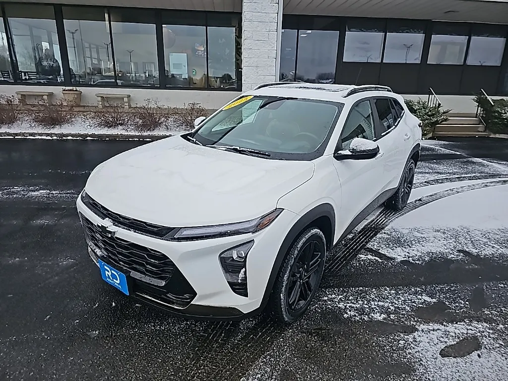 2025 Chevrolet Trax Activ's photo