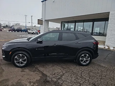 More photos of 2024 Chevrolet Blazer LT at RightDrive Muncie, IN