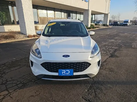 Photos of 2020 Ford Escape SE for sale in Muncie, IN at RightDrive Muncie