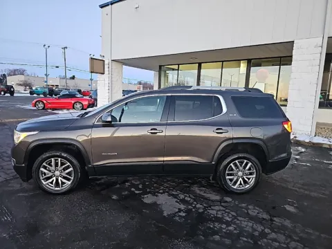 More photos of 2019 GMC Acadia SLE-2 at RightDrive Muncie, IN