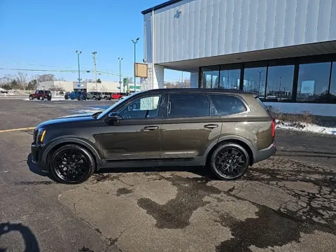 More photos of 2022 Kia Telluride EX at RightDrive Muncie, IN