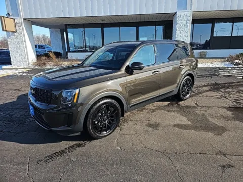 Another view of 2022 Kia Telluride EX for sale in Muncie, IN at RightDrive Muncie