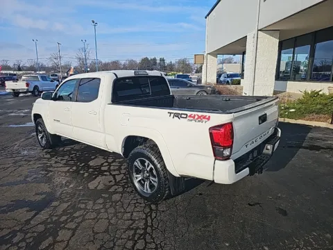 More photos of 2019 Toyota Tacoma SR5 at RightDrive Muncie, IN